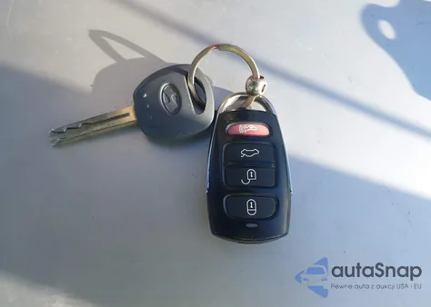 2006 Hyundai Azera Limited/Se из США, поврежденный, VIN KMHFC46FX6A069006